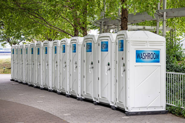 Portable Toilet Options We Offer in Mercerville, NJ